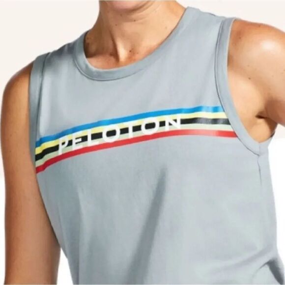 Peloton Grey Studio Colorful Logo Side Slit Workout Tank Top Large NWT - Picture 16 of 16